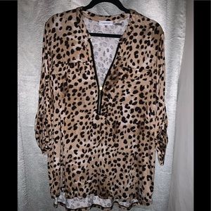 CK , Euc Ck blouse size xl